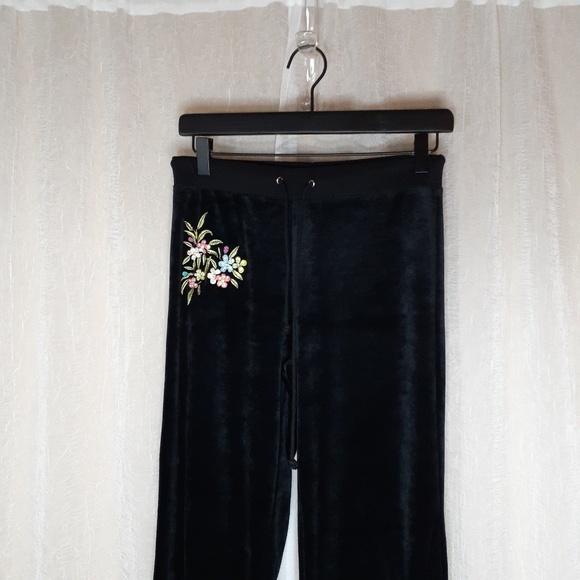 BCBG Maxazria Black Embroidered Lounge Pants - Picture 3 of 8